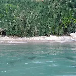 Pessada Bay And Apartmán *