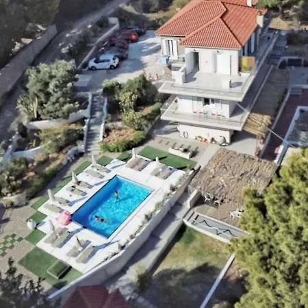Pessada Bay And Apartment