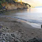Pessada Bay And * Pesadha